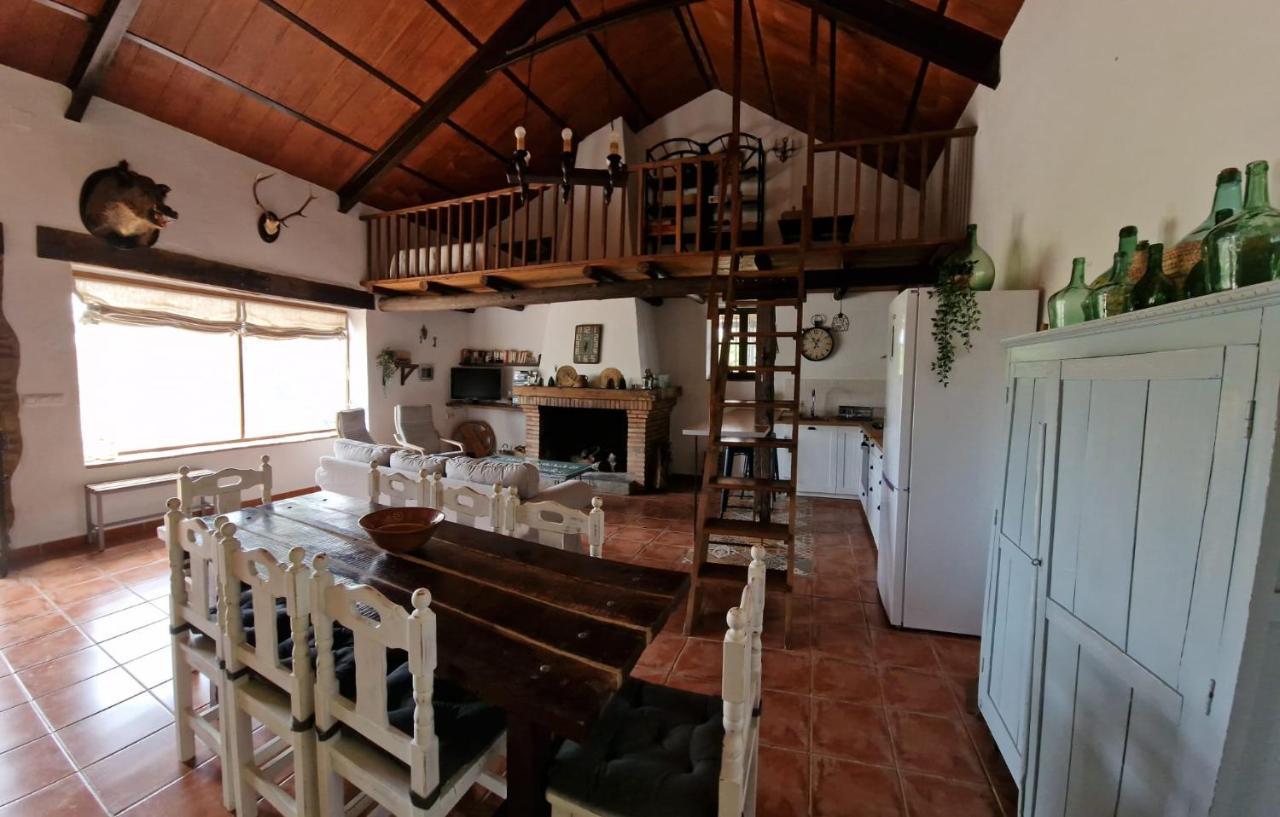 קונסטנטינה Villa Botero מראה חיצוני תמונה